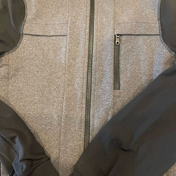 MENS lululemon king fu jacket - Picture 6 of 6